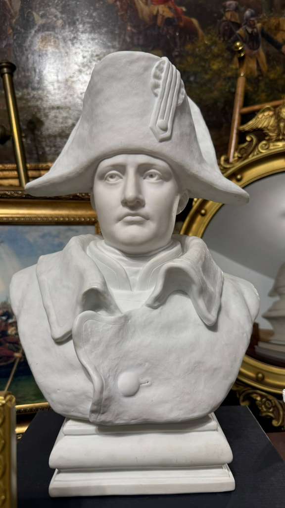 Fine bisque porcelain bust of Napoleon - signed