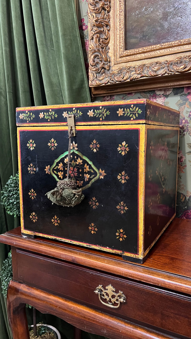 1950s Mughal Style Folk Art Lacquer Hand Painted Decorative Storage Trunk