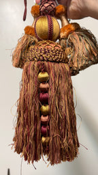 (Reserved) Mug and tassels