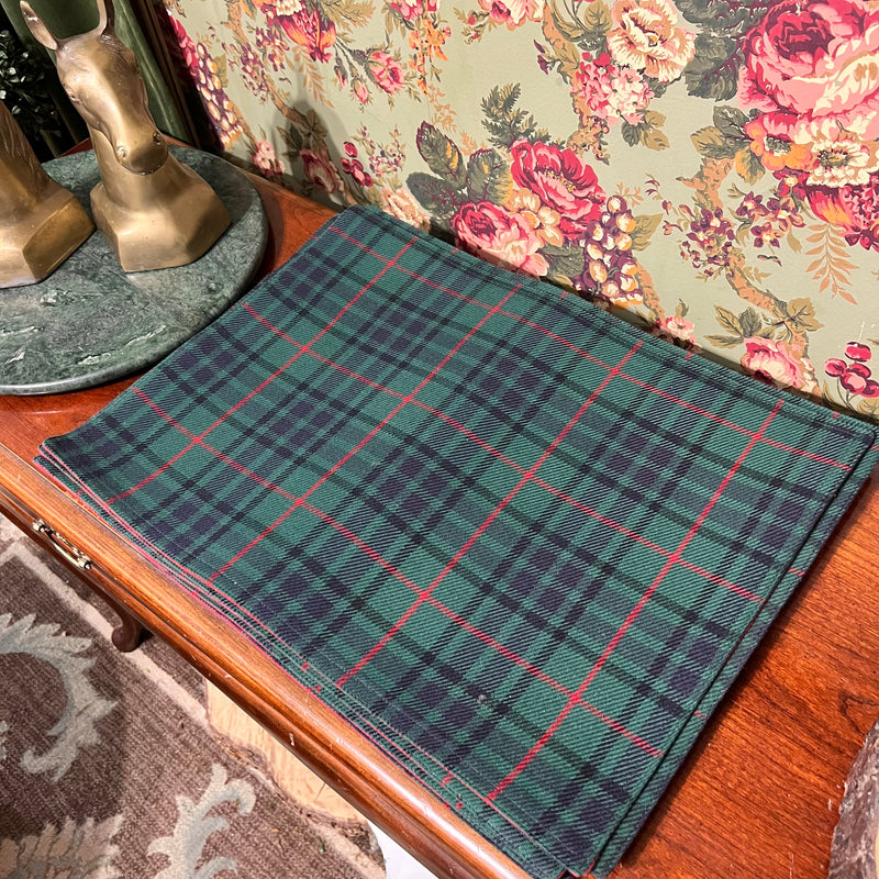 Tartan plaid motif placemats set of 8