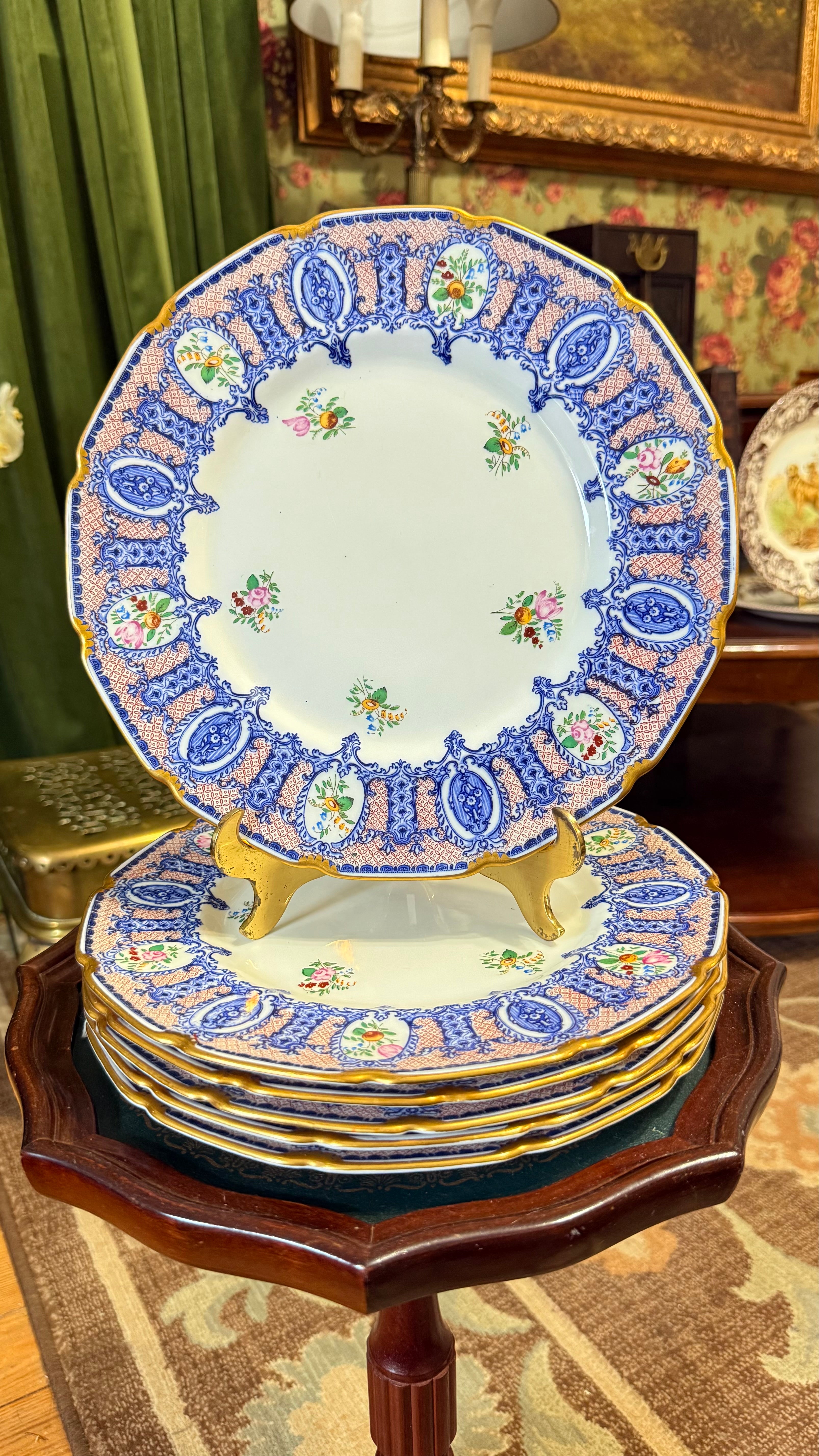 Royal Doulton dinner plates - Set of 6