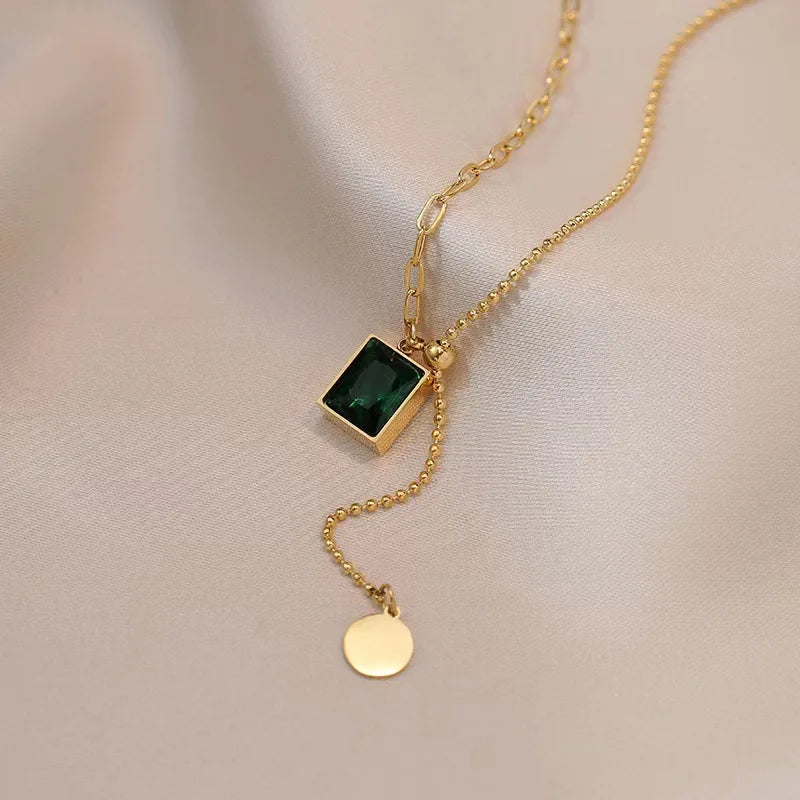 Lariat Y-Necklace Gold-Toned | Emerald Zirconia Pendant