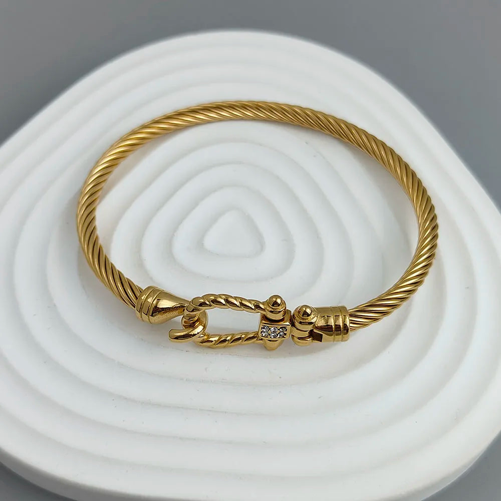 Timeless 18K Gold Plated 'Sailor's Knot' Bangle Bracelet | Classic Pave Clasp and Exquisite Design
