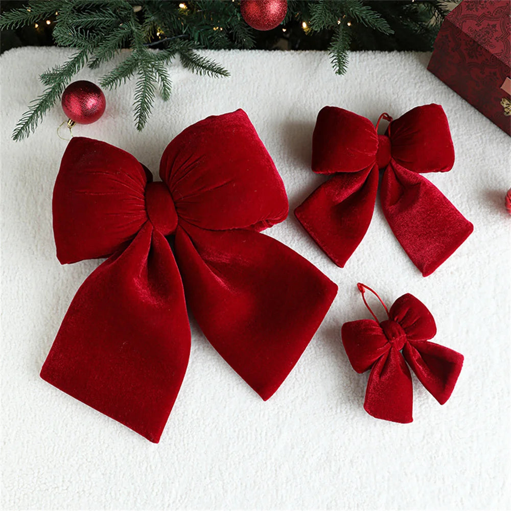 Classic Luxury: Red Holiday Bows