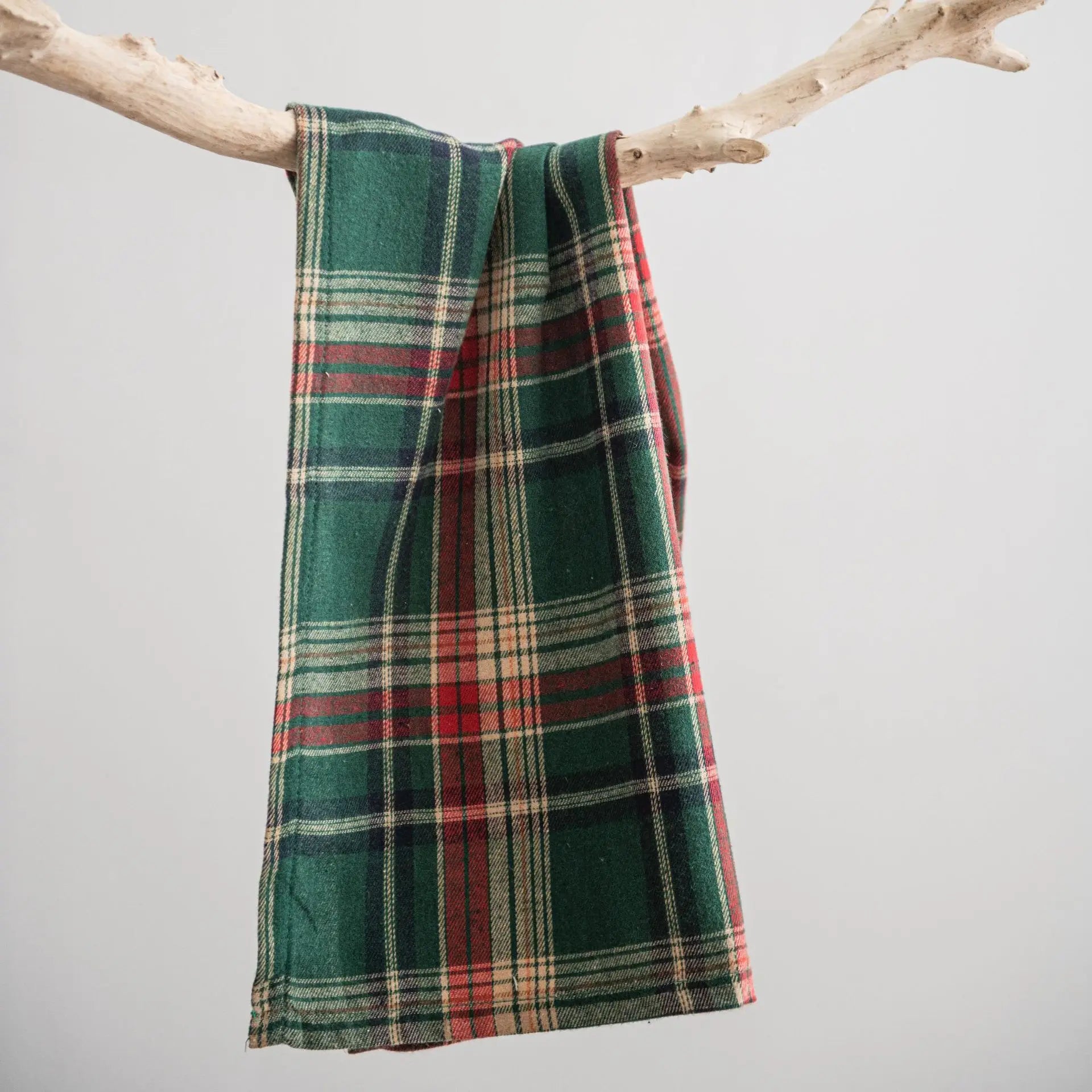 Festive Charm: Plaid fabric napkins / placemats