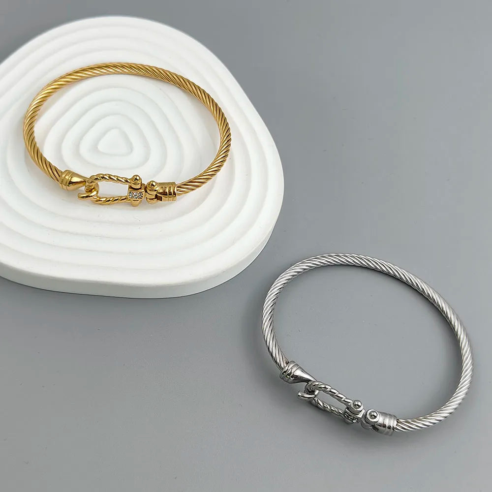 Timeless 18K Gold Plated 'Sailor's Knot' Bangle Bracelet | Classic Pave Clasp and Exquisite Design