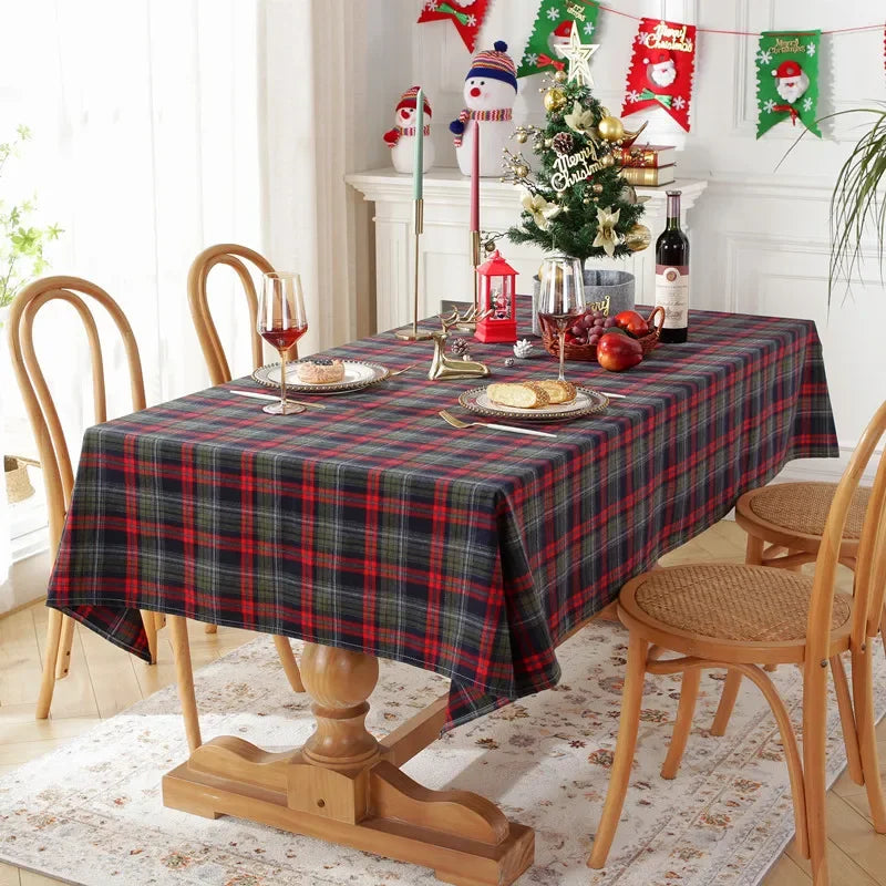 The heritage plaid rectangle tablecloth