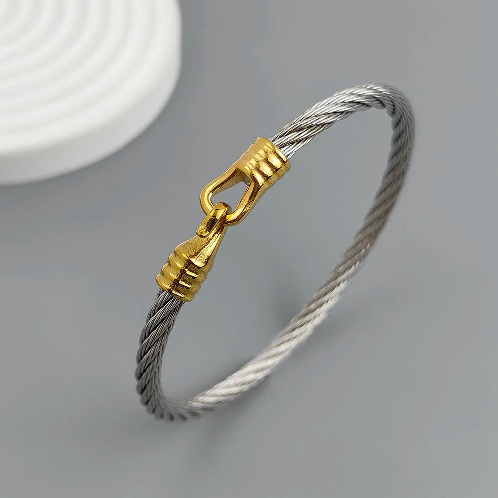 Timeless 18K Gold Plated 'Sailor's Knot' Bangle Bracelet | Classic Pave Clasp and Exquisite Design