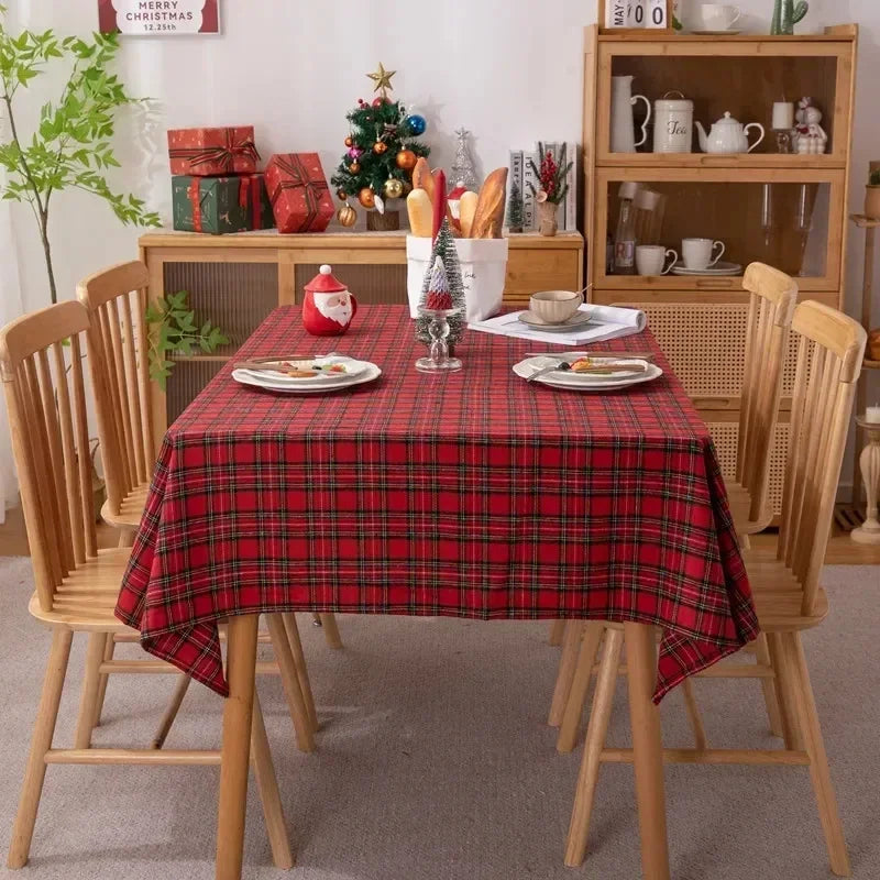 Timeless Holiday: Plaid Cloth