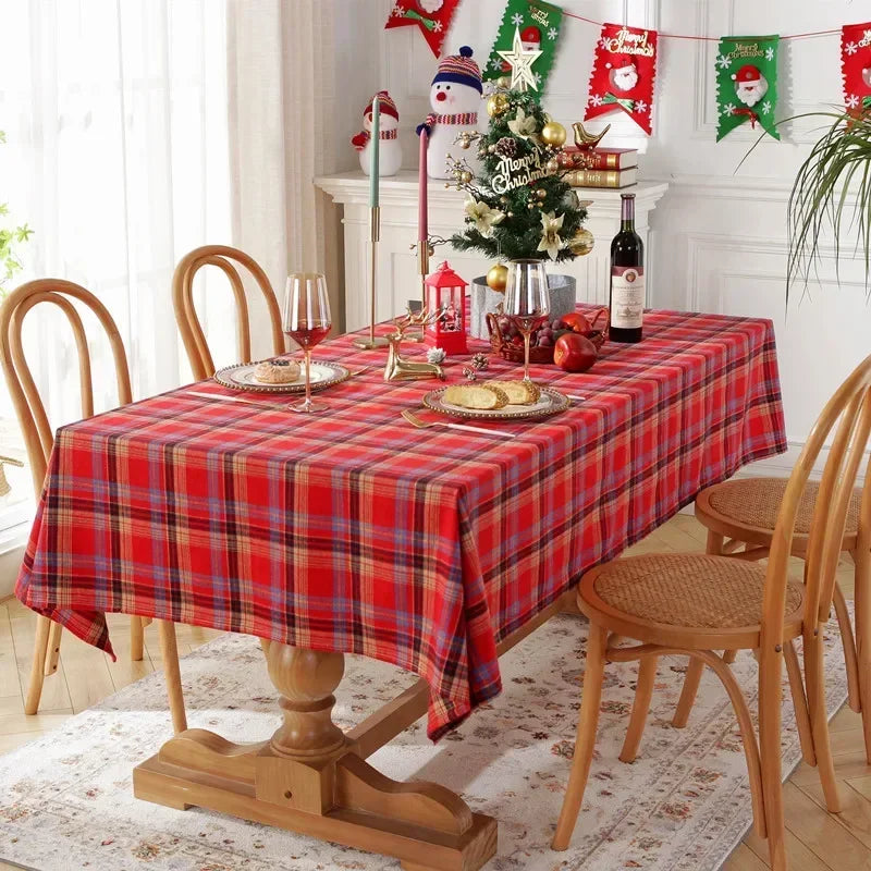 Timeless Holiday: Plaid Cloth