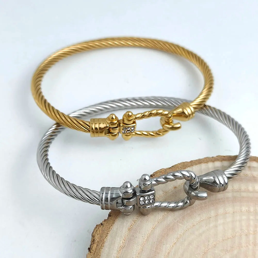 Timeless 18K Gold Plated 'Sailor's Knot' Bangle Bracelet | Classic Pave Clasp and Exquisite Design